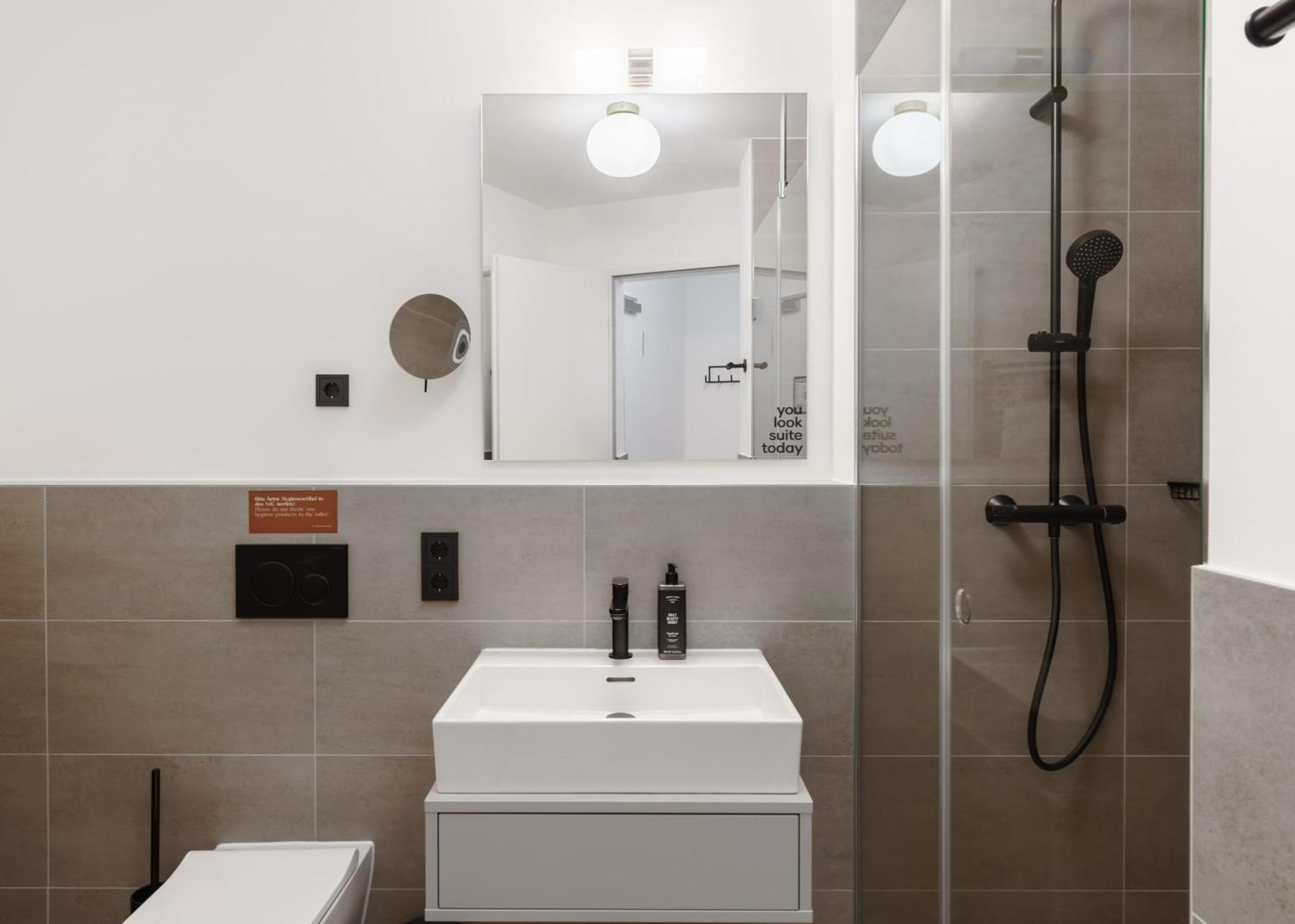 Appartamento Limehome Sybelstr Berlino