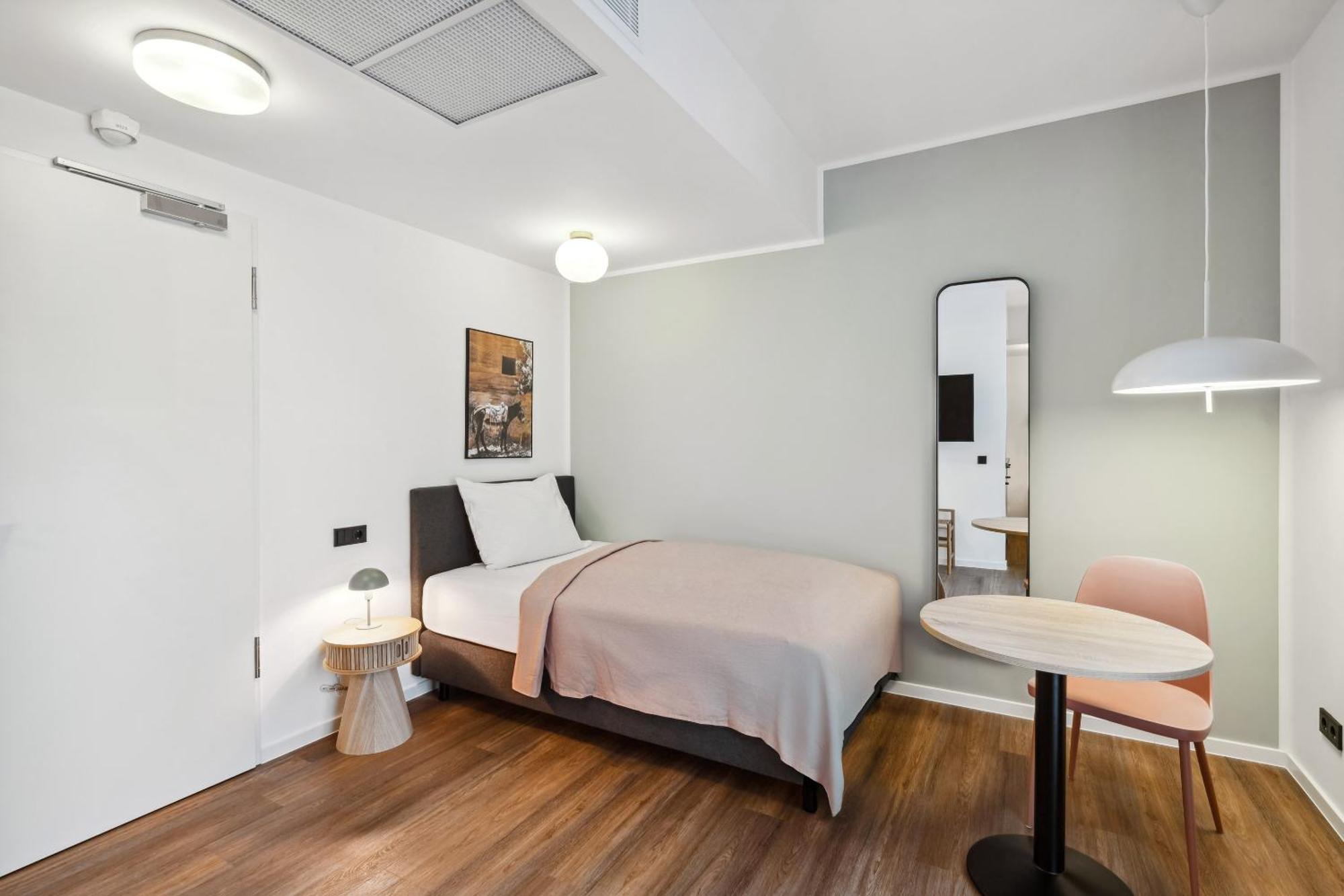Limehome Sybelstr Berlino