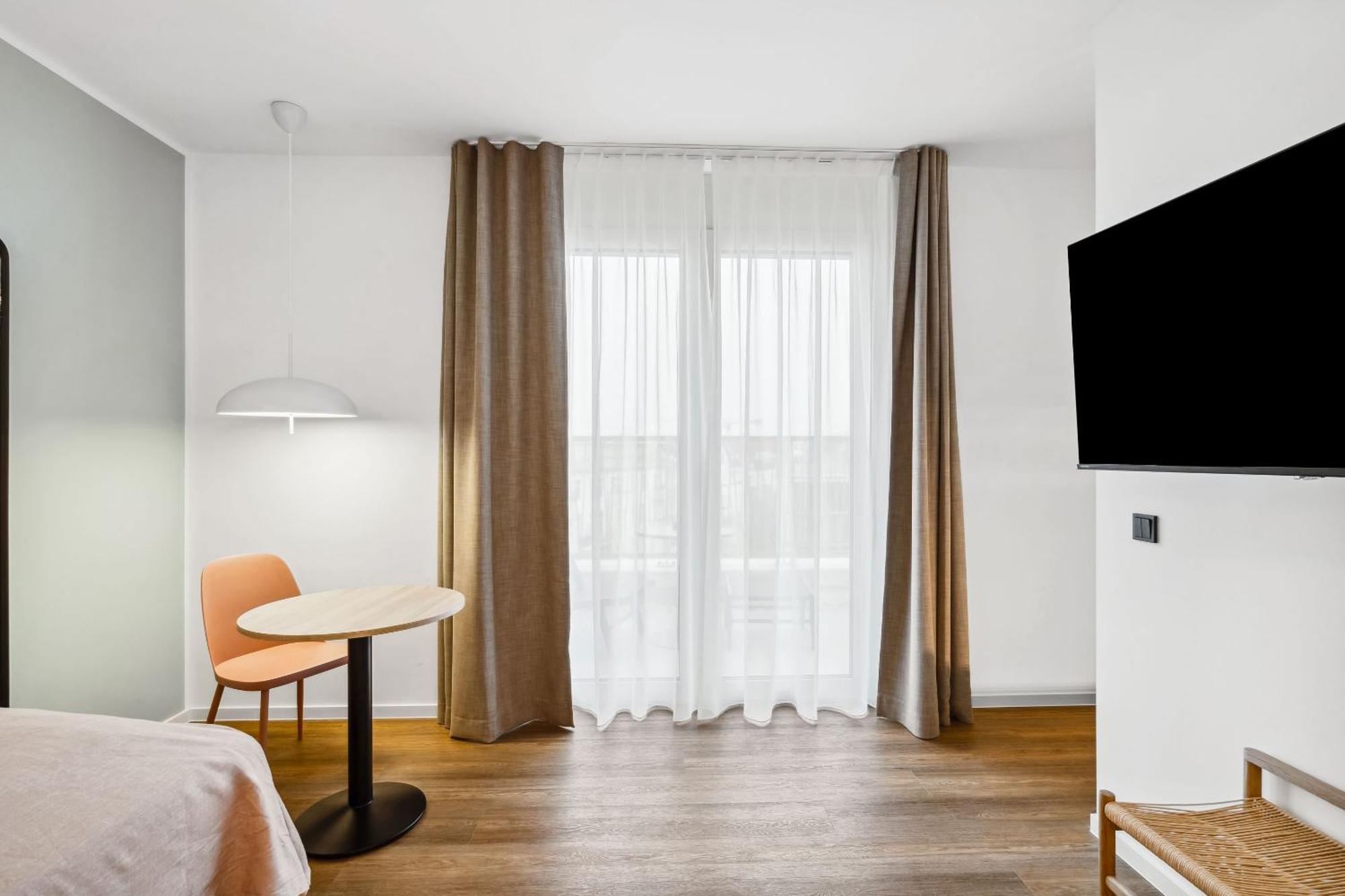 Limehome Sybelstr Appartamento *